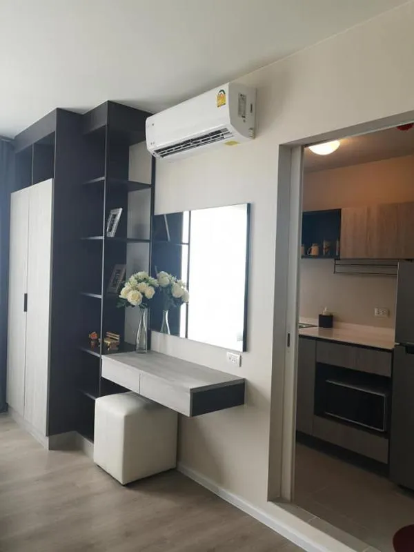It has arrived. Beautiful room for rent. 1 studio room at D Condo Rangsit Phase 3, decorated and ready to move in. Even soap is available!!!!