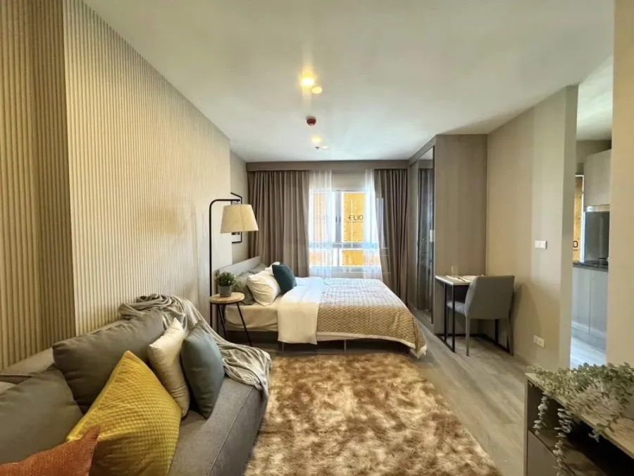 For rent Elio Sathorn-Wutthakat, a beautifully decorated room with complete amenities. You must not miss it.