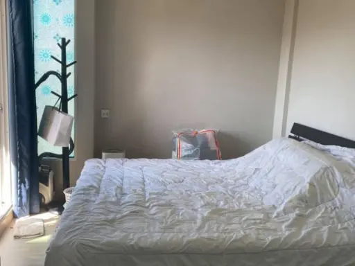 Urgent sale, M Society condo, 1 bedroom, 1 bathroom, size 31 sq.m., has a balcony, fully furnished. Book now, you won't be disappointed.