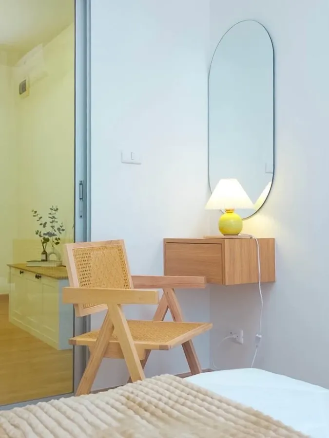 Selling The Kith Sukhumvit 113. Beautifully decorated unit in a cozy, homey style. You won't be disappointed if you reserve one!