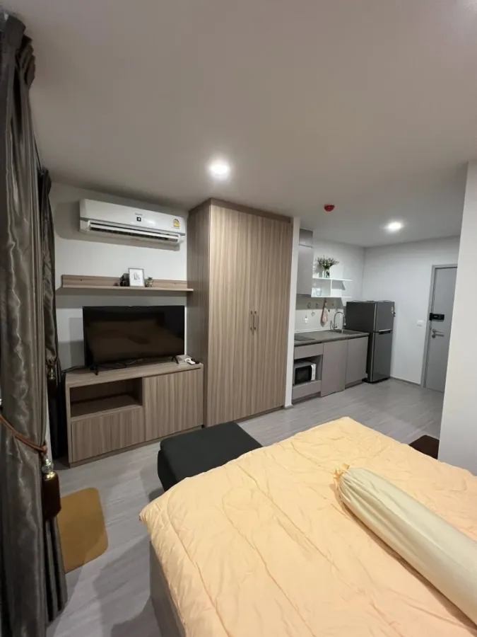 ให้เช่า Aspire Asoke - Ratchada ห้องสตูดิโอ มาพร้อมเฟอร์นิเจอร์และสิ่งอำนวยความสะดวกครบครัน จองเลย