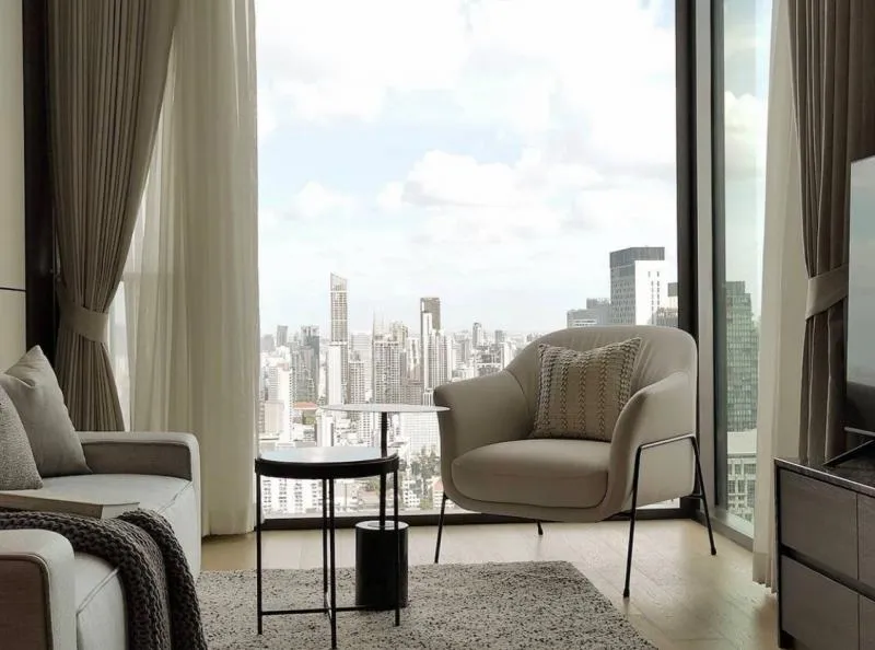 ขาย ให้เช่า คอนโด 28 ชิดลม ห้องสวย เฟอร์นิเจอร์ครบครัน วิวเมือง สวยมาก ทำเลใจกลางเมือง ของกินเพียบ รีบเลยอย่ารีรอ