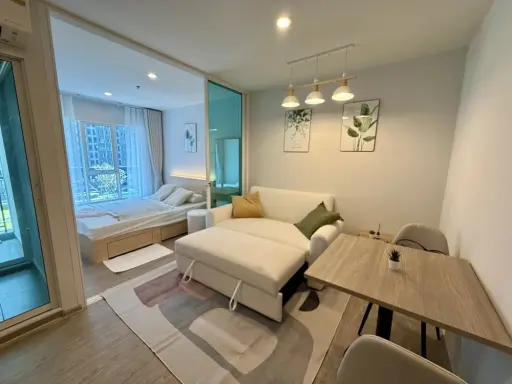 Condo for rent in a great location in Bangna, Regent Home Bangna. Spacious room with complete amenities at a great price.