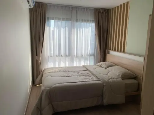 For rent: Hi Chaengwattana 19 Condo, 5th floor, swimming pool view. Well decorated Comfortable sofa bed, hurry and reserve it now.