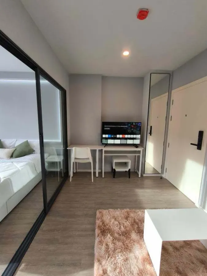 Condo for rent, Blue Sukhumvit 105, separate rooms, perfectly divided into zones. Come and reserve now, don't delay.