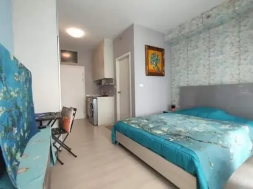 Come on!! Condo for rent, Chapter One, Eco, Ratchada-Huay Kwang, chic room, ready to move in. Plus near the train station.