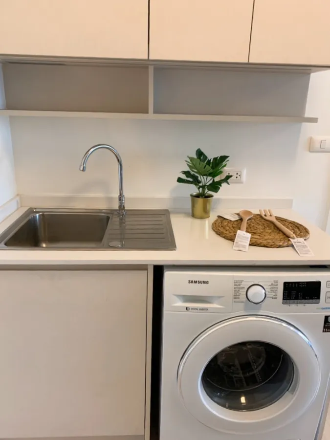 Chapter One Eco Ratchada-Huay Kwang Condo for rent, Studio room, high floor, good atmosphere, fully furnished, finish in one room