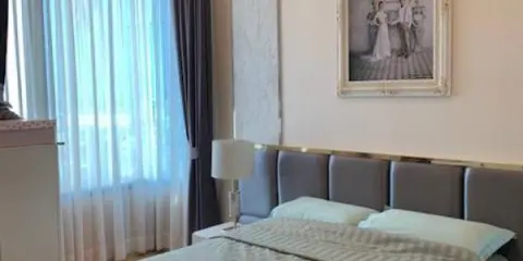 ให้เช่า Duplex penthouse คอนโดอิควิน็อคซ์ พหลวิภา เข้าออกได้สองทาง สนใจ รีบเลยยย