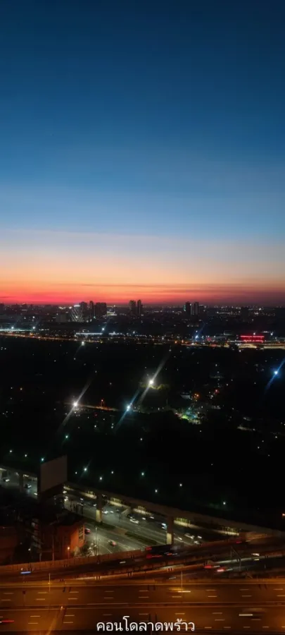For rent: The Saint Residence, 34th floor, very beautiful city view, spacious room, divided into proportions. If you don't reserve, you will regret it