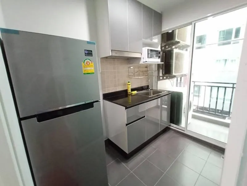 Regent Home Sukhumvit 81, 3rd floor, fully furnished. There is a washing machine attached to the bts nut before.