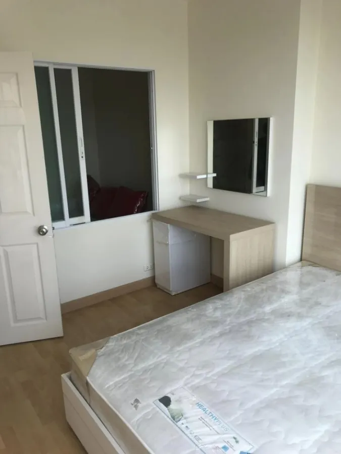 Condo for sale Life @ Phahon-Ari, barrier room, complete facilities Fully furnished Book now