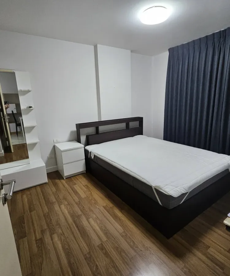 ให้เช่า The Clover ทองหล่อ บรรยากาศเงียบ สไตล์ Resort สามารถเดินเข้าห้องจากส่วนกลางได้เลย สนใจจองเลย
