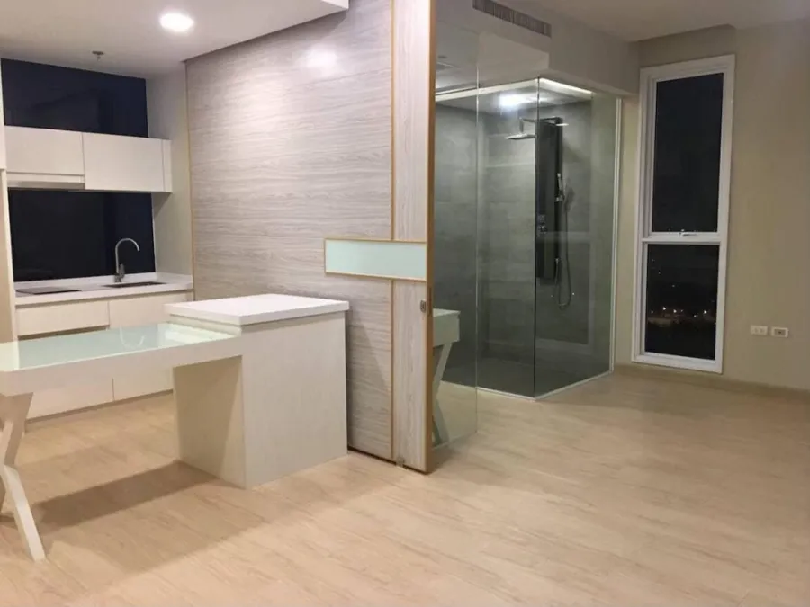 Condo for sale, Cetus Beachfront Pattaya (Jomtien), empty room, 17th floor, sea view, reserve first, own first.
