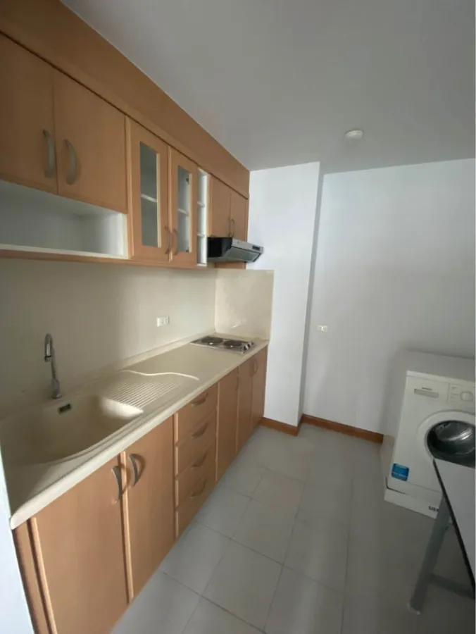 Condo for rent, Supalai Premier Place Asoke, 1 bedroom, large size, ready to move in, near the university, don't wait!