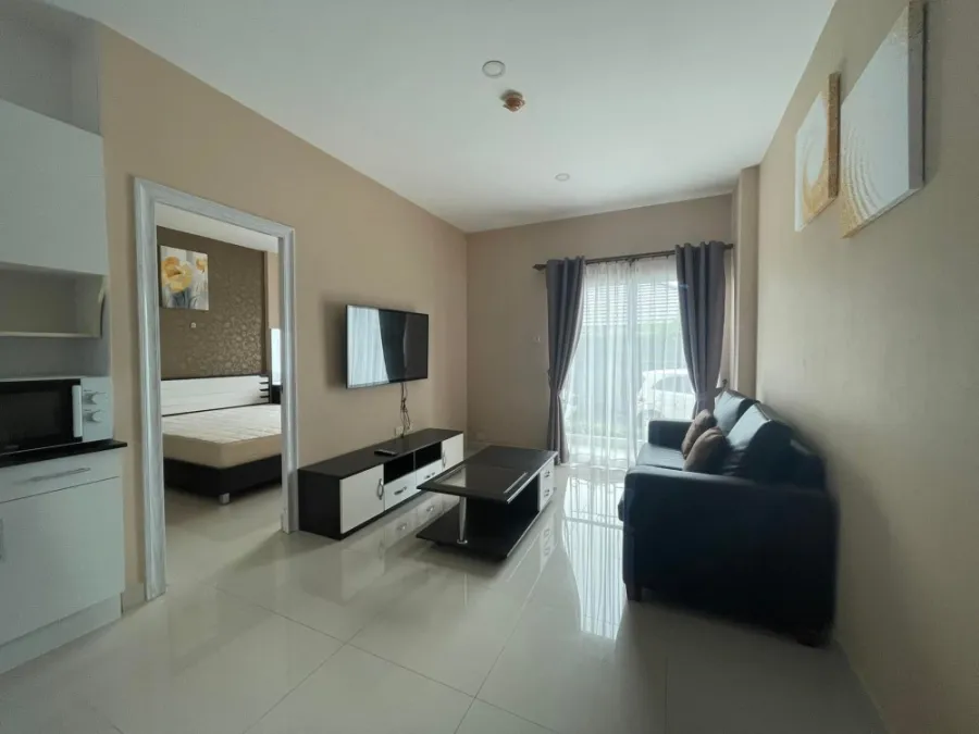 For rent CC Condominium 2 (Central Pattaya), beautiful room, very nice, fully furnished, hurry!!