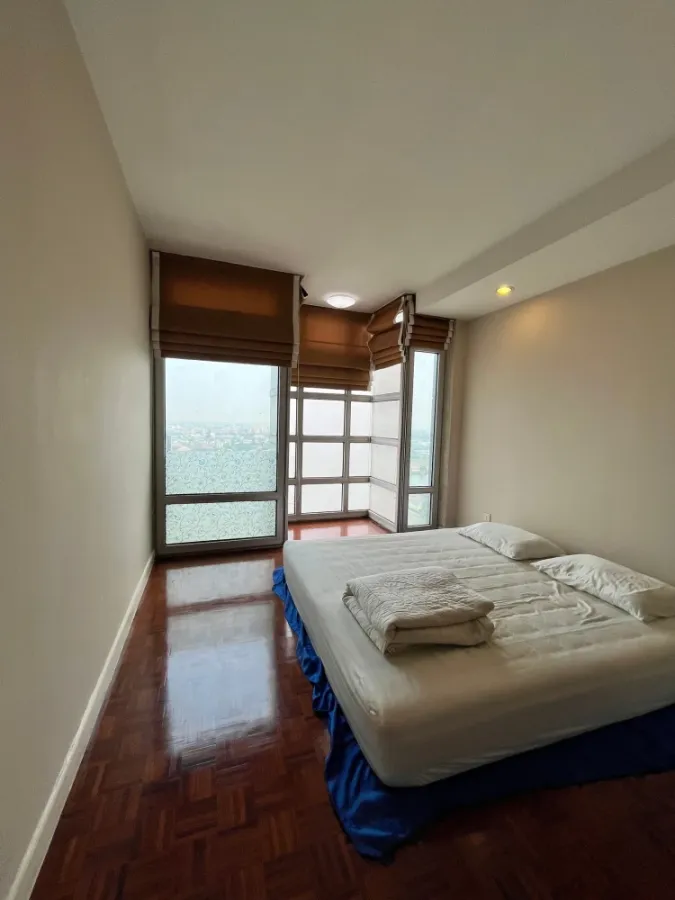 ขาย Victoria Lakeview Condominium ชั้น 29 วิวแม่น้ำ วิวดี พร้อมอยู่ ซื้อเลย