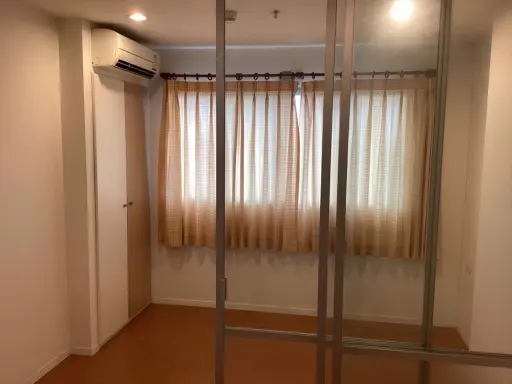 ขาย ลุมพินี คอนโดทาวน์ พัทยาเหนือ สุขุมวิท (พัทยาเหนือ) ห้องเปล่า สภาพดี ตกแต่งได้ตามใจชอบ ด่วนนน
