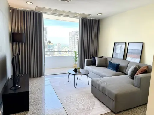 Condo Top View Tower Sukhumvit 59 for rent, spacious room, lots of usable space, decorated in a controlled tone, beautiful river view, book now