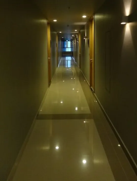 For rent คอนโด ฟิวส์ สาทร-ตากสิน ห้องพร้อมอยู่ เฟอร์ เครื่องใช้ไฟฟ้าครบ เข้าอยู่ได้ทันที จองด่วน