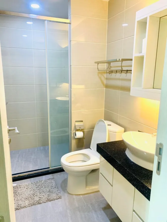For rent เจ อาร์ วาย คอนโด พระราม 9 ห้องDuplex ชั้นสูง ห้องกว้างน่าอยู่ เฟอร์นิเจอร์ครบ พลาดไม่ได้นะ