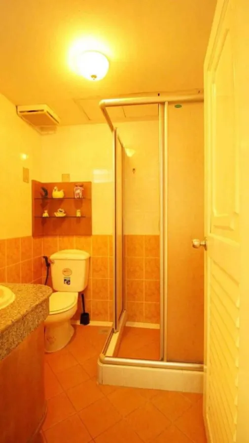 Rent/Sale รัชดาซิตี้ 18 ห้องสวยหรูมาก เฟอร์บิ๊วอินไม้สักทั้งห้อง อยู่เป็นครอบครัวได้สบายๆ รีบจองด่วน