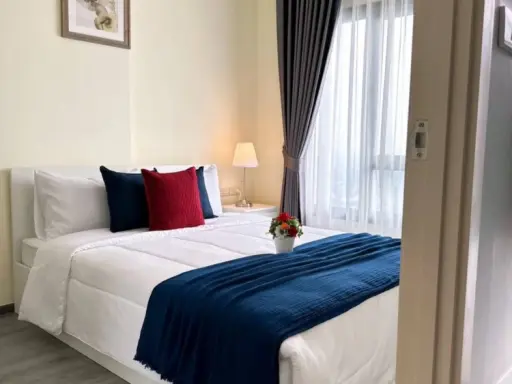 Condo for rent, Rich Park Triple Station, complete with furniture and electrical appliances, don't miss it. images