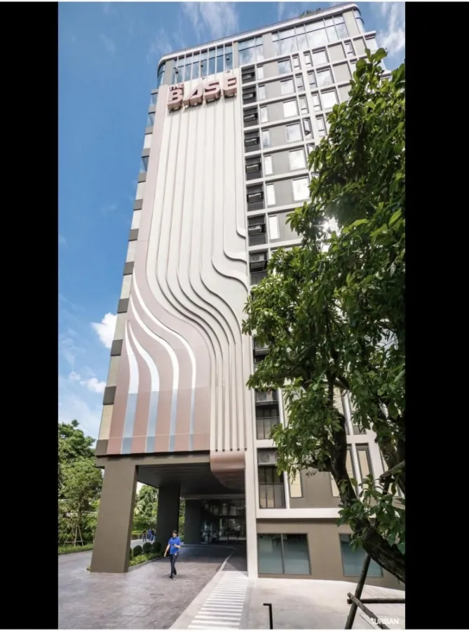 ขาย The Base สะพานใหม่ ห้องพร้อมเข้าอยู่ เครื่องใช้ไฟฟ้าครบ มีเครื่องซักผ้าในตัว จองก่อนได้ก่อน