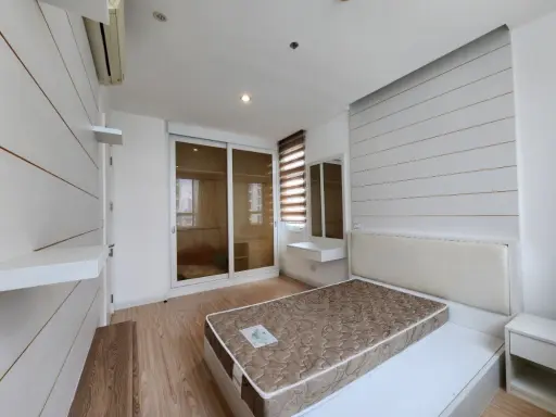 ขาย คอนโด ที.ซี. กรีน ทำเลดี เดินทางสะดวก พลาดไม่ได้แล้ว จองด่วน! images