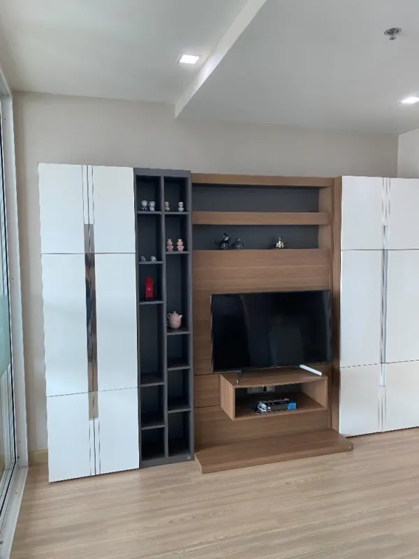 ให้เช่า สกายวอล์ค และ เวลซ์ เรสซิเดนซ์ ชั้น 41 City view ห้องแต่งครบ พร้อมอยู่ จองเลย อย่ารอช้า
