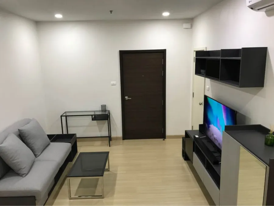 ขาย ให้เช่า Supalai Loft : MRT Yaek Fai Chai ห้องพร้อมอยู่ มีครบจบที่เดียว คือมาแต่ตัวเข้าอยู่ได้เลย