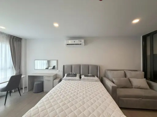 For rent: Aspire Sukhumvit - Rama 4, fully furnished, full electrical appliances, ready to move in.