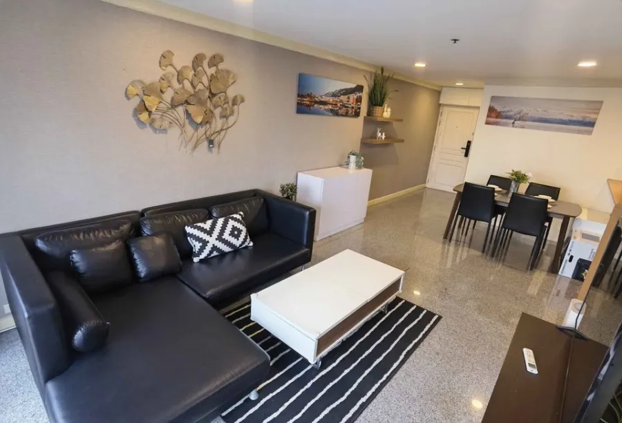 For rent, The Waterford Diamond, Sukhumvit 30/1, 29th floor, river view, comes fully furnished, book now.
