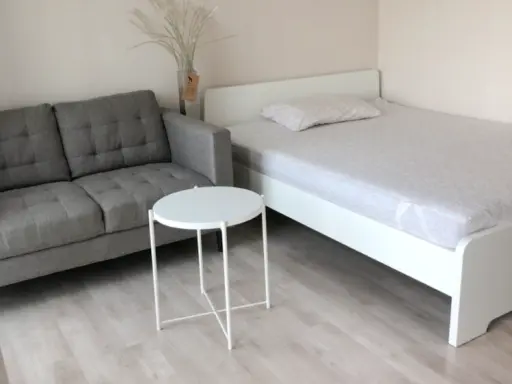 Wow, very beautiful room, decorated in minimal style, very pleasant, high floor, great view, at Plum Condo, Central Station for rent.