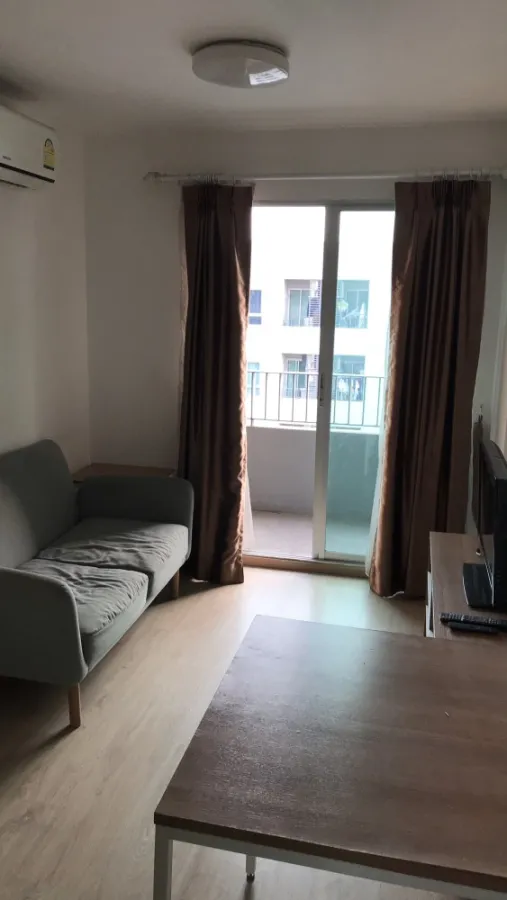 For rent!! Condo Elio Sukhumvit 64, 8th floor, Building C, beautiful room, good price, ready to move in. Can't miss it!!