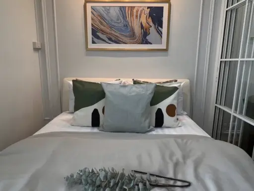 For rent: Regent Home 12 Ladphrao 41, 3rd floor, beautifully decorated unit with a coordinated color scheme. Fully furnished, ready to move in!