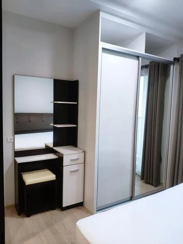 The decorated room is very beautiful!! For rent, Fuse Miti Ratchada-Sutthisan, north, not hot, beautiful view, few good things, book now.