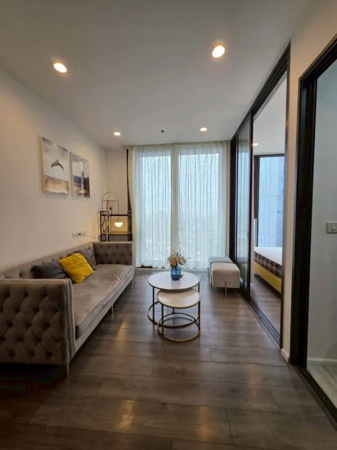 Condo for rent, Whizdom Essence. Available now! Book now!!