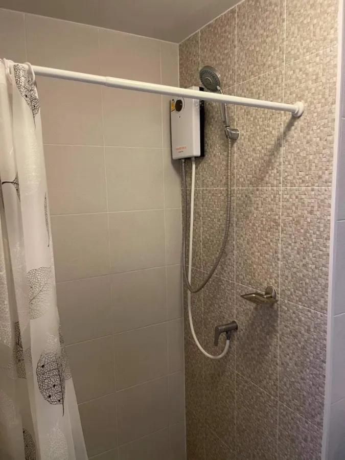 Pinklao Pinklao Condo Rental sell, Livable Room, Fully priced in one place. Don't hesitate to book.