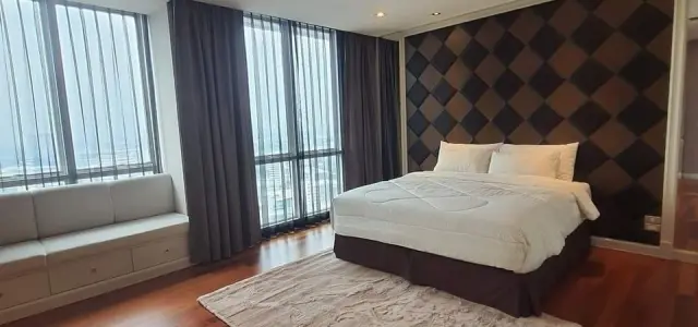 ให้เช่า คอนโด เดอะโฟร์วิงส์ เรสซิเดนซ์ ศรีนครินทร์ ห้อง Penthouse Duplex 2 ชั้น เห็นวิวเมืองเต็มๆ images