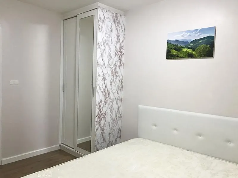 For rent iCondo Ngamwongwan 2, 5th floor, complete electrical appliances refurbished room Ready to go in. Talk to us.