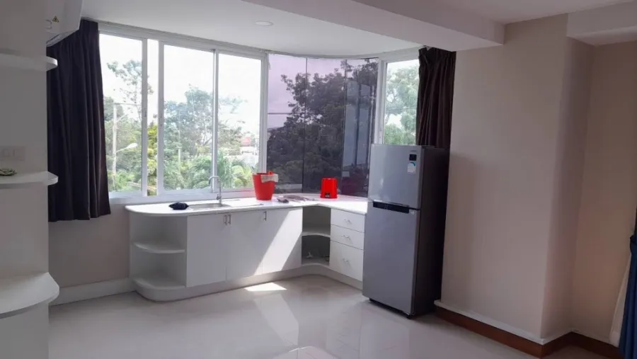 For rent, Grand View Condo Pattaya (Jomtien), spacious room, fully furnished, good price, good like this, book now.