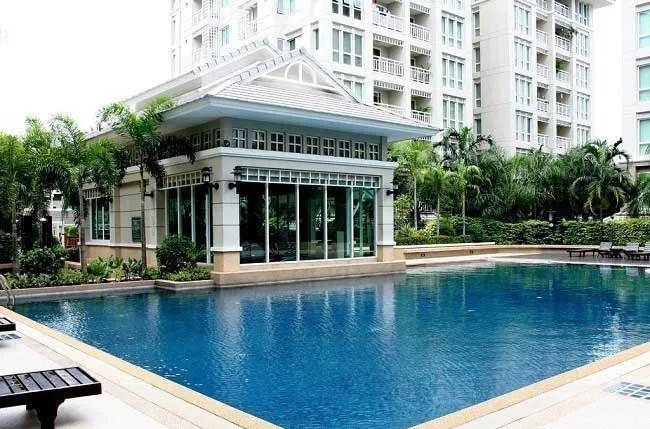 ขาย The Bangkok Narathiwas Ratchanakarint ห้องพร้อมอยู่ เฟอร์พร้อม กว้างขวางอยู่สบาย จองเลย