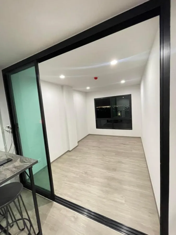 For sale, for rent, The Alto Condo, Kookot Station, very large room, partitioned, with amenities, book now.