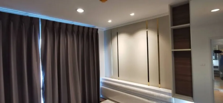 Condo for sale, Lumpini Ville Chaengwattana-Pak Kret. The room is divided into proportions, 28th floor, city view with a great price. Buy it now.