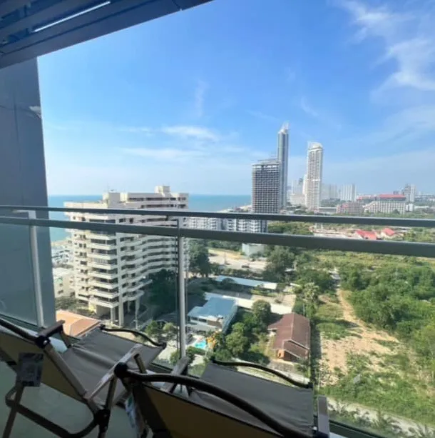 ให้เช่า วีรันดา เรสซิเดนซ์ พัทยา (จอมเทียน) วิวดีเวอร์ ตกแต่งเรียบง่ายแต่ดูดีสุดๆ น่าอยู่มาก จองด่วน