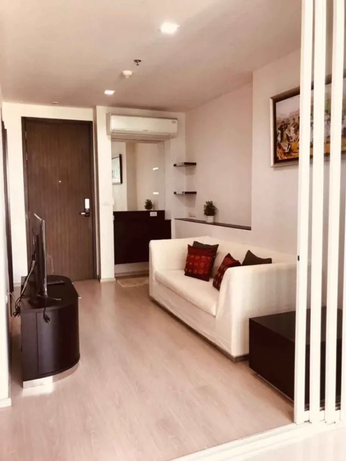 Condo for rent, Rhythm Sukhumvit 44/1, beautiful room, ready to move in. Don't wait.