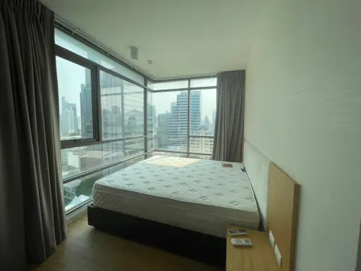 Condo for rent, Siamese Surawong, fully furnished and electrical appliances, don't miss it!!