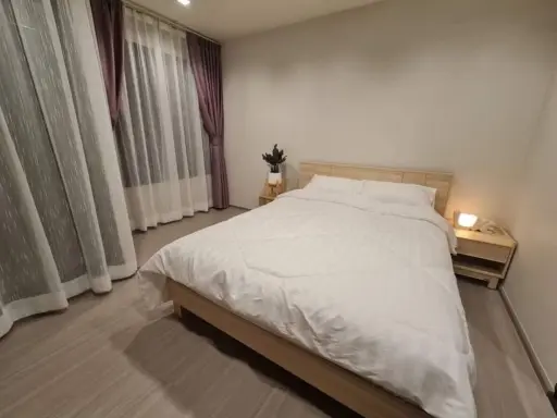 For rent, Life Sathorn - Sierra, high floor, city view, nice room, decorated in minimalist style. Don't just look and reserve now. images