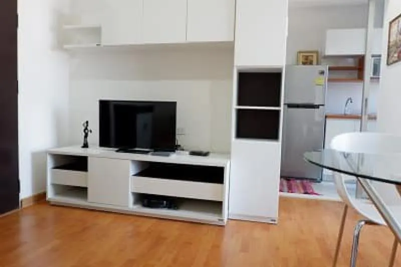 For rent, The President Sathorn-Ratchaphruek, simple decorated room, 1 bedroom, 1 bathroom, 12th floor, no block view, urgent