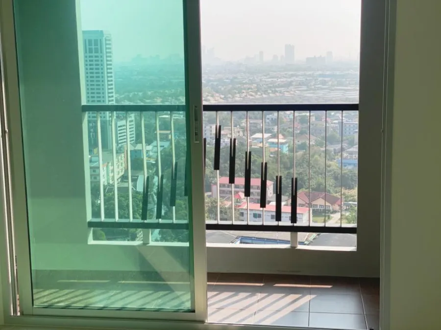 ขาย อัสสกาญจน์ เพลส ศรีนครินทร์ ทำเลดี เดินทางสะดวก อย่ารอช้า